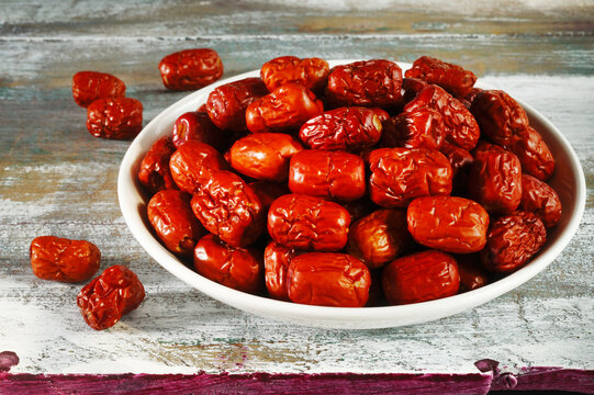 dried jujube in white bowl
