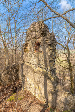 Burgruine Hochhaus bei Ederheim im Ries, Bayern