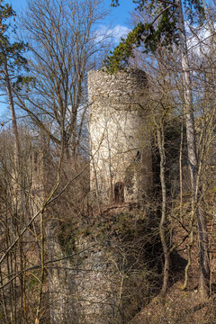Burgruine Hochhaus bei Ederheim im Ries, Bayern