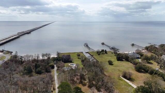 Lewisburg on Lake Pontchartrain Lakefront Mandeville, Louisiana 