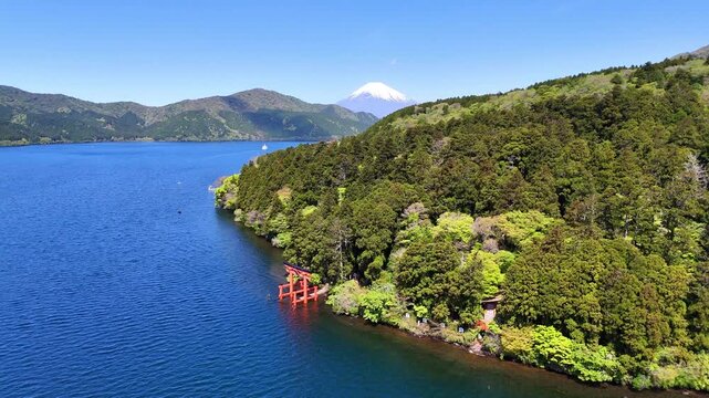 Lake Ashi Panorama | Hakone Shrine | Japan Nature - 4K Aerial Video
