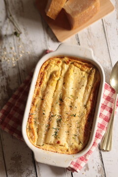 gratin d'asperges blanches au parmesan et &agrave; la moutarde