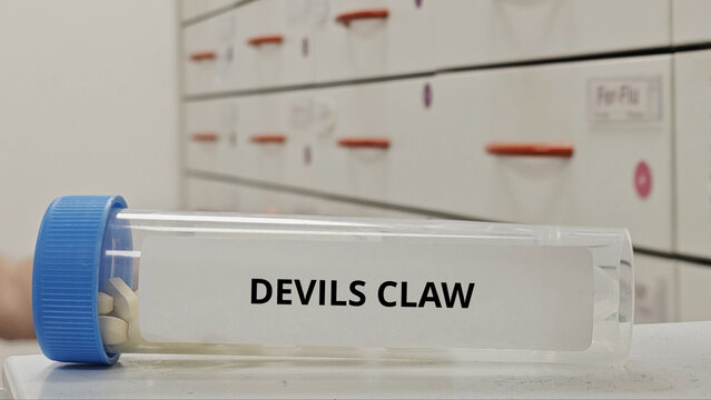 DEVILS CLAW tablets used to relieve pain and inflammation in joints