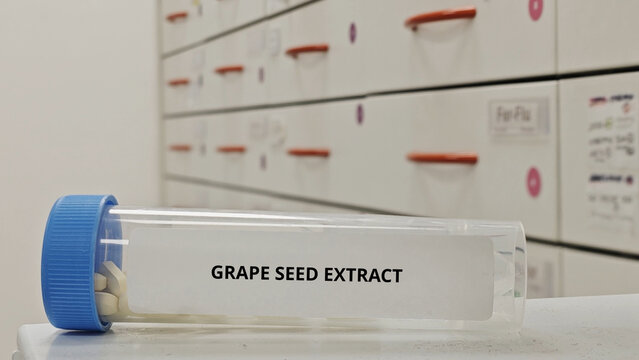 GRAPE SEED EXTRACT tablets for support antioxidant defense and cardiovascular health