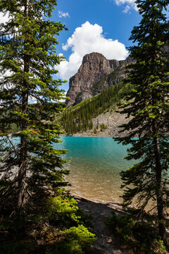 Moraine Lake, Banff National Park, Alberta, Canada