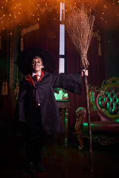 Broom Flight Wizard
