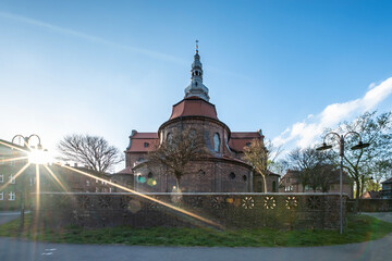 Osiedle Nikiszowiec- Kościół św. Anny- Katowice, Polska © Tomasz Warszewski