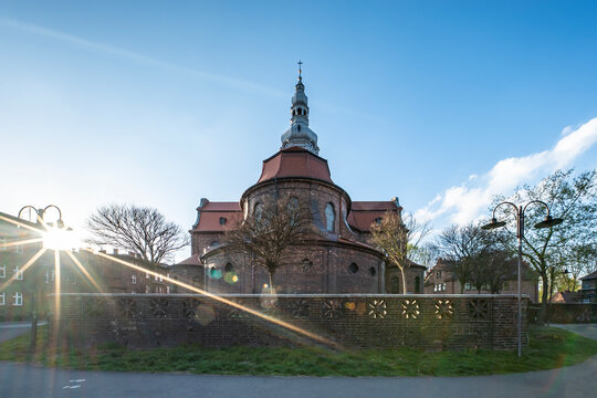 Osiedle Nikiszowiec- Kości&oacute;ł św. Anny- Katowice, Polska