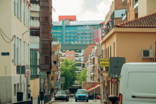 Fachada y arquitectura de edificios en Madrid