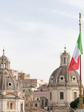The Vittoriano monument and Altar of the Fatherland in Piazza Venezia, Rome, Italy.
