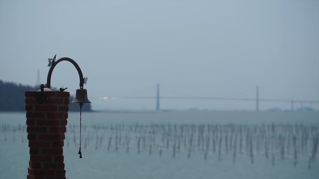 한국 신안 섬 갯벌 노두 노두길 징검다리 밀물 썰물 섬노두길 바다 서남해안 바다길 12사도 순례길 전라남도 항구 선착장 예술 종교 작품 여행, 드론 촬영, 섬문화. 석양, 낙조, 일출, 노을 Sinan Island Mudflat Nodu Road 12 Apostles Pilgrimage Route Religious Art Sculpture Korea