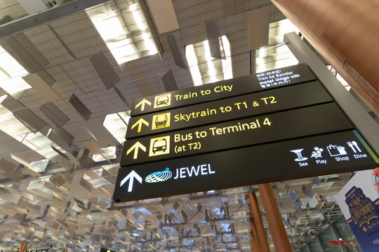 Directional signage at Changi Airport Terminal 3