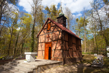 Kościół na Barbarce, Toruń, Polska, Church on Barbarka, Toruń, Poland © 123108 Aneta