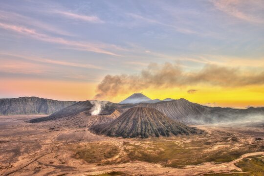 Sunset, smoking volcano Gunung Bromo, Mount Batok in front, Mount Kursi at back, Mount Gunung Semeru, Bromo Tengger Semeru National Park, Java, Indonesia