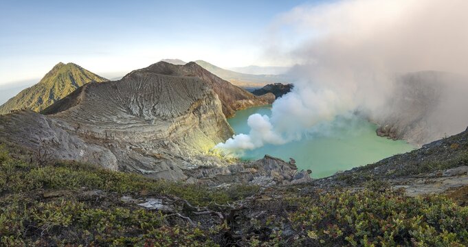 Volcano Kawah Ijen, volcanic crater with crater lake and steaming vents, morning light, Banyuwangi, Sempol, Jawa Timur, Indonesia