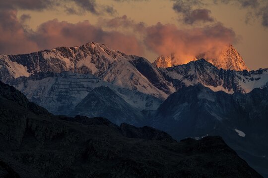 &Ouml;tztal mountains with dramatic sky, S&ouml;lden, &Ouml;tztal, Tyrol, Austria