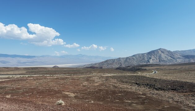 Highway 190 in Death Valley, Death Valley National Park, California, USA
