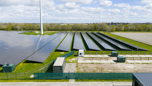 Energy Storage at De Dijken Solar Park