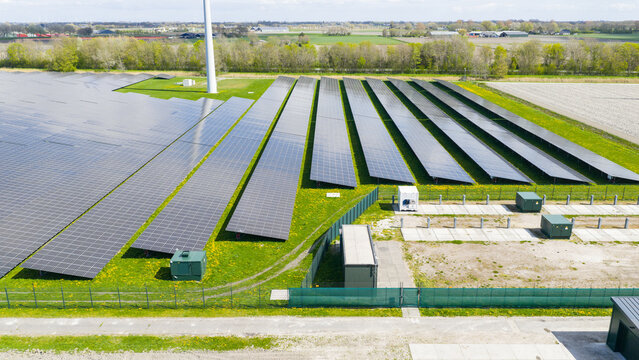 Energy Storage at De Dijken Solar Park
