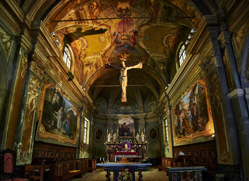 interior of the Chiesa di San Giovanni Battista (Church of San Giovanni Battista), built in 1515 located in Gressoney-Saint-Jean
