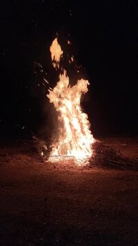 Fogueira no Camping
