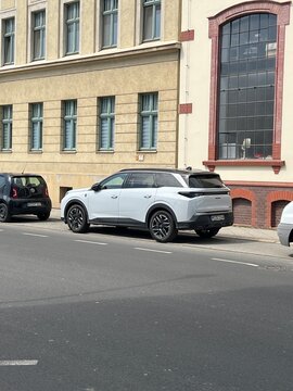 Gorlitz, Germany
May 3, 2026
Peugeot 5008 SUV