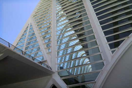 Queen Sof&iacute;a Palace of the Arts is the last major structure built of a grand City of Arts and Sciences concept designed by the Valencia-born and known architect Santiago Calatrava. Val&ecirc;ncia, Spain.