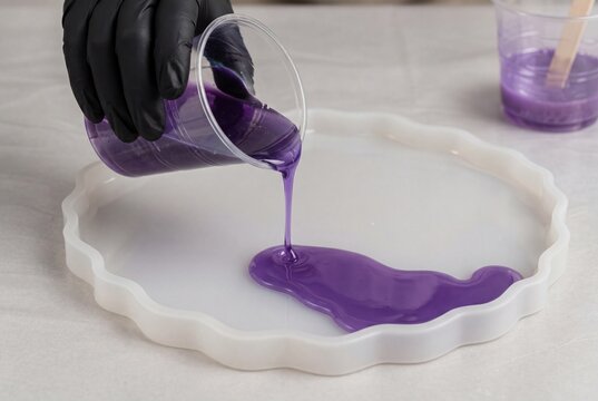 Epoxy Resin Process Pour Resin into the Mold