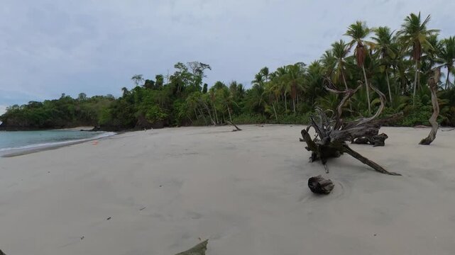 Isla Pargo, Archipielago Isla Secas