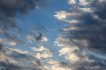 Fototapeta premium Dramatic Clouds in a Blue Sky
