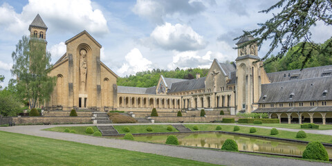 Fototapeta premium Abbaye d'Orval, dans les Ardennes belge, Florenville 