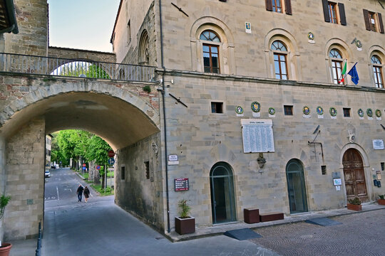 Sansepolcro, vie, case ed edifici del centro storico; Arezzo, Toscana, Italia