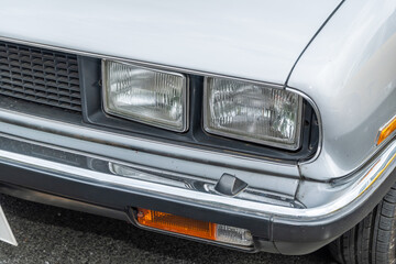 古い自動車のヘッドライト　Headlight of the old car © norikko