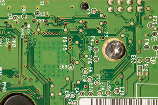 Circuit board of an electronic device