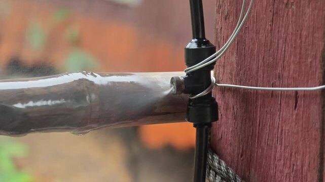 Water misting nozzle for cooling.