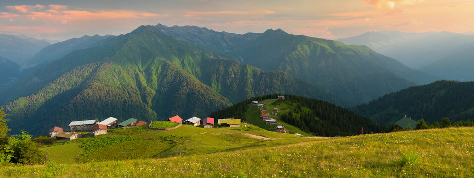 Pokut Plateau, with its magnificent scenery. &Ccedil;amlıhemşin, Rize, T&uuml;rkiye