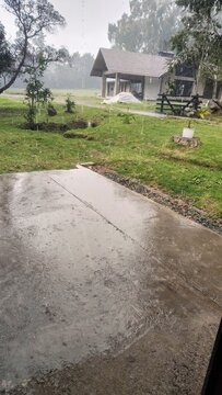 Paisaje, clima frio, lluvia, caba&ntilde;a.