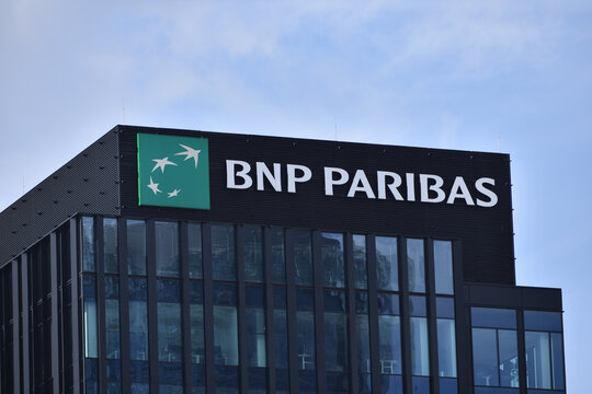 BNP Paribas bank office with signage, logo, emblem on the facade. WARSAW, POLAND - APRIL 25, 2026