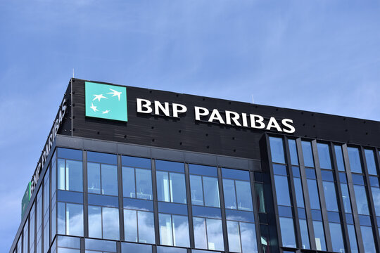 BNP Paribas bank office with signage, logo, emblem on the facade. WARSAW, POLAND - APRIL 25, 2026