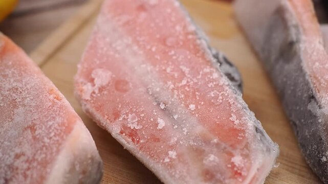 How to prepare frozen fish properly