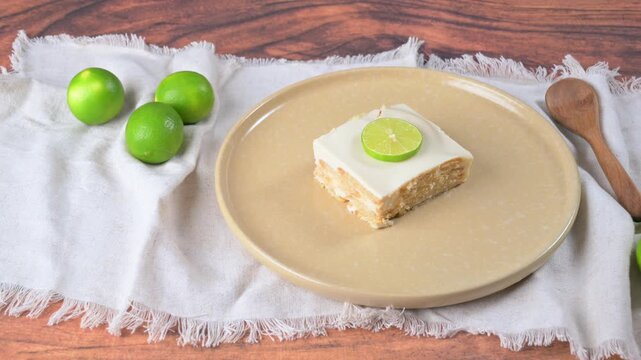 Lemon icebox cake. Traditional Mexican Carlota de limon with biscuit layers