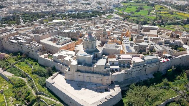Malta Mdina Parallax Reveal Background City Aerial Historic Skyline 
