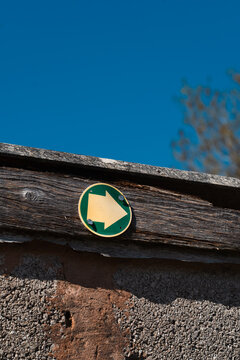 hiking trail sign