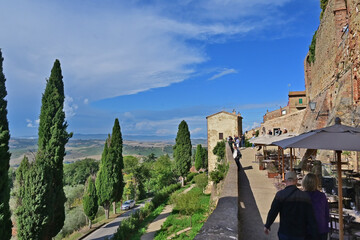 Naklejka premium Pienza, le colline della Val d'Orcia dalla loggia di Palazzo Piccolomini, Val d'Orcia, Toscana