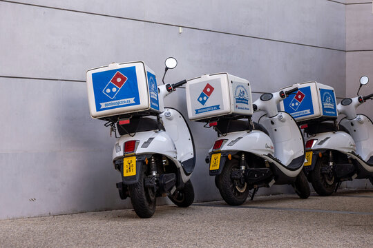 Dominos Pizza