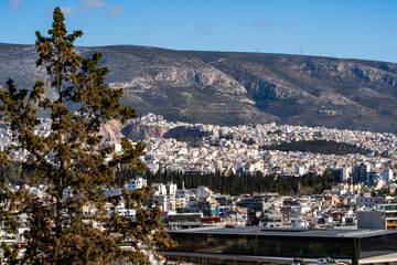 Obraz premium Cityscape view of Athens, Greece as seen from the top of the Acropolis of Athens site.