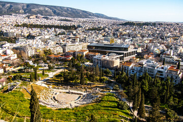 Obraz premium Cityscape view of Athens, Greece as seen from the top of the Acropolis of Athens site.