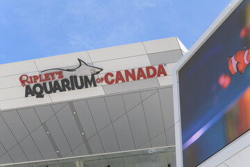 Naklejka premium sign on the exterior of Ripley's Aquarium of Canada located at 288 Bremner Blvd, Toronto