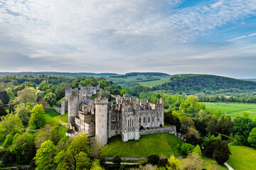 Arundel Castle from a drone, Arundel, West Sussex, England © Maciej Olszewski