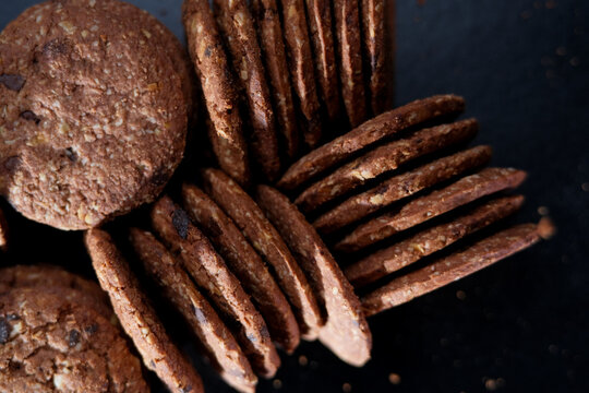 Changes of biscuit texture when it reach expired date